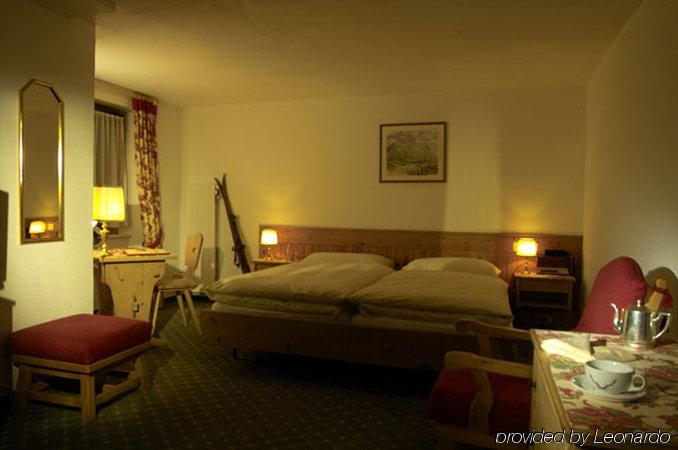 Hotel Bernina Pontresina Room photo