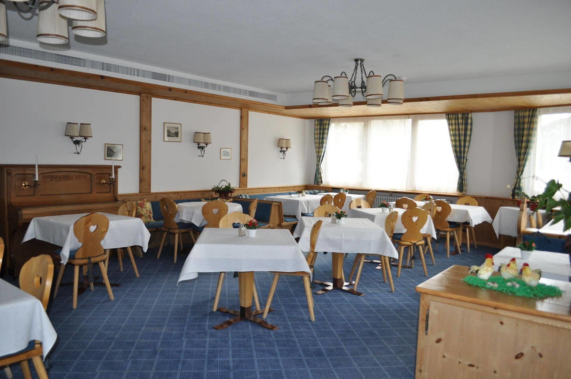 Hotel Bernina Pontresina Exterior photo